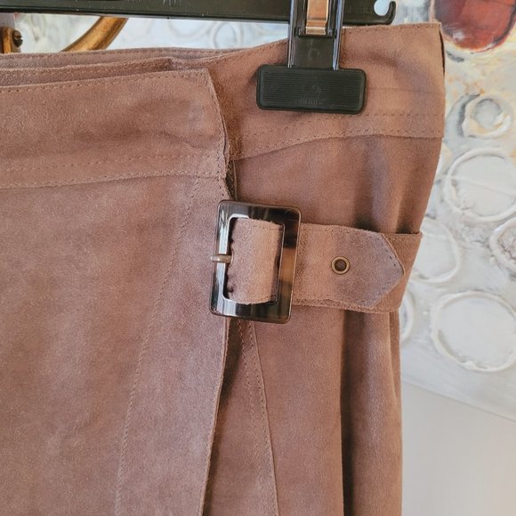 Olsen Europe Suede Wrap Skirt US 4 - Picture 5 of 10